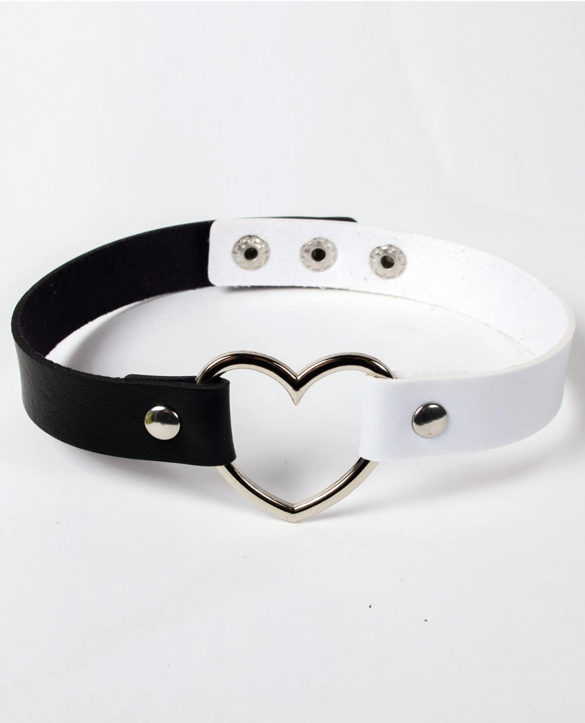 2 TONE HEART COLLAR - FUTURE LOVERS